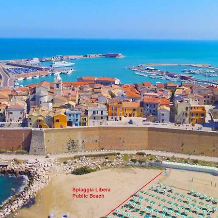 Casa Tornola Nel Borgo Villa Termoli Buitenkant foto