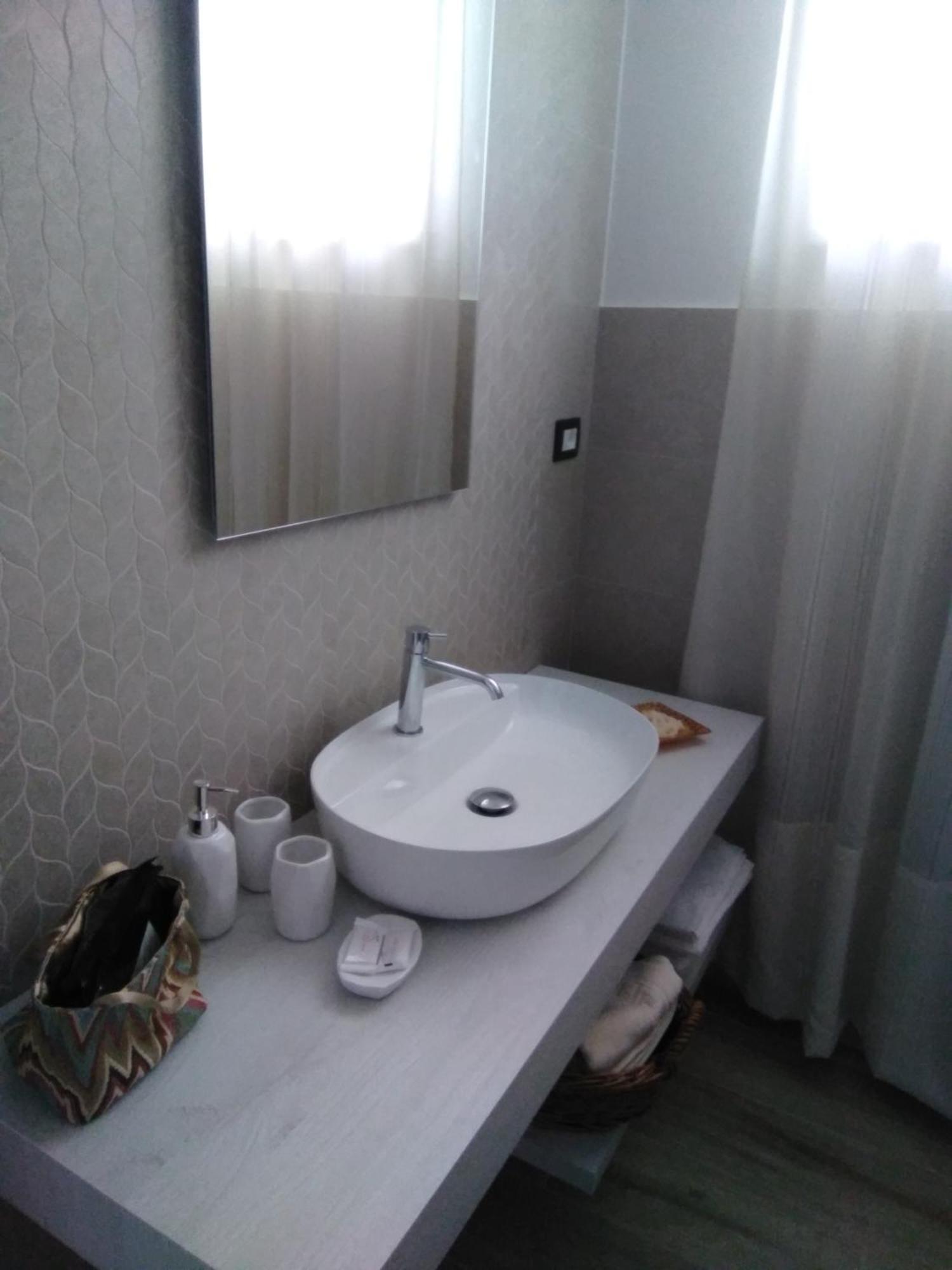 Casa Tornola Nel Borgo Villa Termoli Buitenkant foto